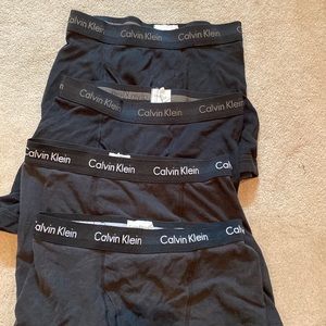 Calvin Klein bundle x4